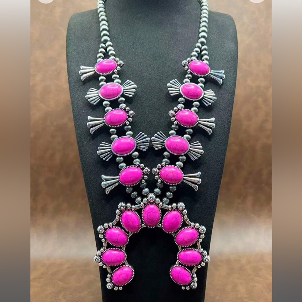 New Southwestern Boho Squash Blossom Naja Pink & Silver Statement Necklace - Picture 2 of 14
